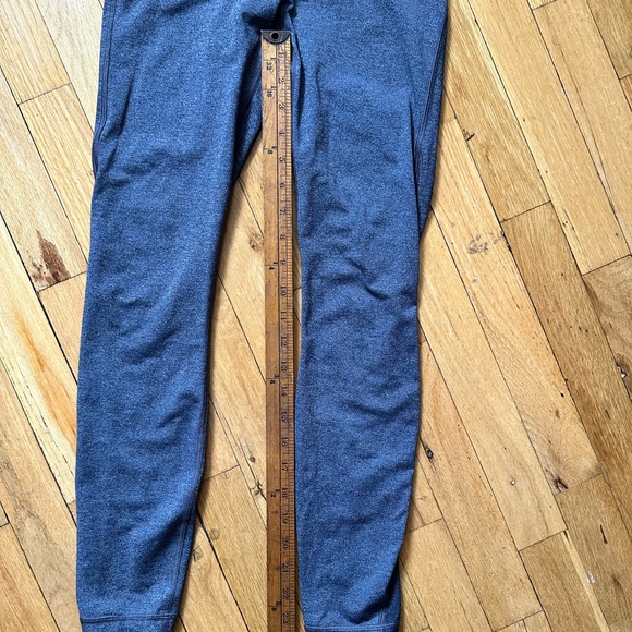 Lululemon Train Times Grey Leggings Size 4 - Picture 4 of 8